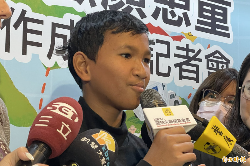 【自由時報】吃飯不再從鼻子跑出來！ 印尼13歲兔唇男孩感謝台灣